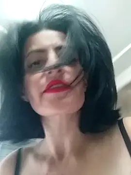 Gecenin Kralicesi online show from 01/07/26, 06:16