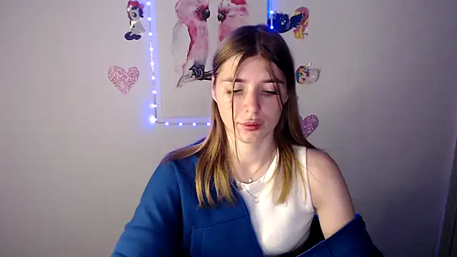 Snapshot of JuiceLips__ chatting on 10/02/25, 01:29 JuiceLips   online show from 10/02/25, 01:29