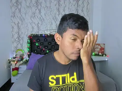 Adam Morgan2 online show from 12/16/25, 04:34