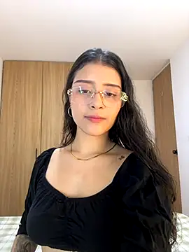 Snapshot of CatadeLuca chatting on 09/12/25, 05:40 CatadeLuca online show from 09/12/25, 05:40