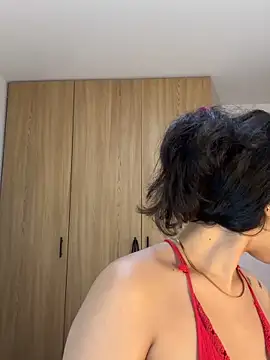 Snapshot of CatadeLuca chatting on 10/01/25, 02:34 CatadeLuca online show from 10/01/25, 02:34