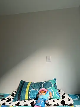 Snapshot of CatadeLuca chatting on 03/17/26, 02:20 CatadeLuca online show from 03/17/26, 02:20