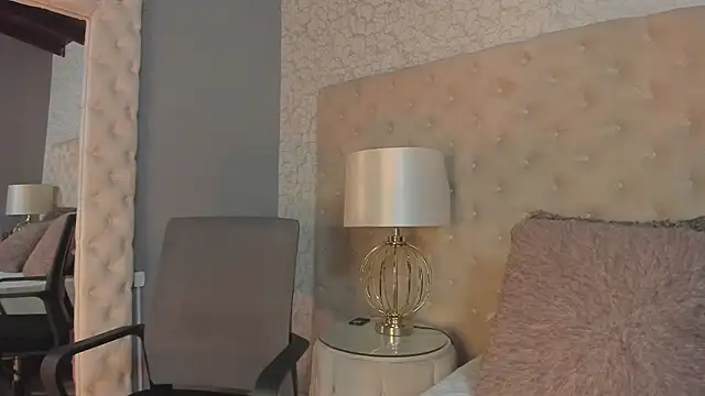 Snapshot of AlannaBlakes chatting on 01/12/26, 01:00 AlannaBlakes online show from 01/12/26, 01:00