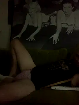 Snapshot of Hothotboyg chatting on 09/09/25, 11:10 Hothotboyg online show from 09/09/25, 11:10