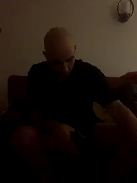 Hothotboyg online show from 11/26/25, 12:50