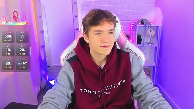 Snapshot of Ethan_Rivers chatting on 09/09/25, 05:51 Ethan Rivers online show from 09/09/25, 05:51