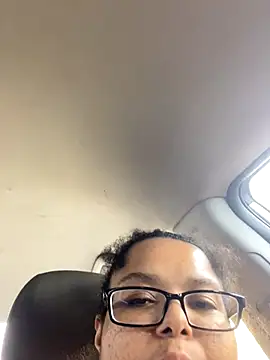 Snapshot of wishuhope4 chatting on 10/11/25, 05:00 wishuhope4 online show from 10/11/25, 05:00