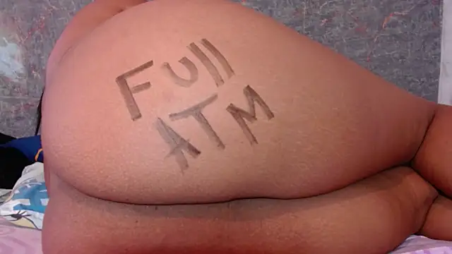 Messy-diana21 online show from 12/13/25, 09:09