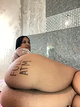 Messy-diana21 online show from 01/08/26, 07:05