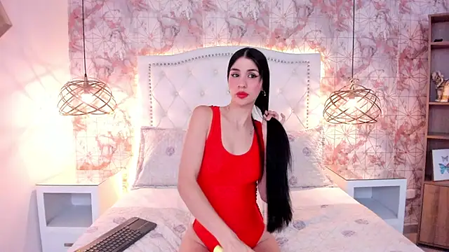 Snapshot of ScarletMore chatting on 04/01/26, 12:39 ScarletMore online show from 04/01/26, 12:39