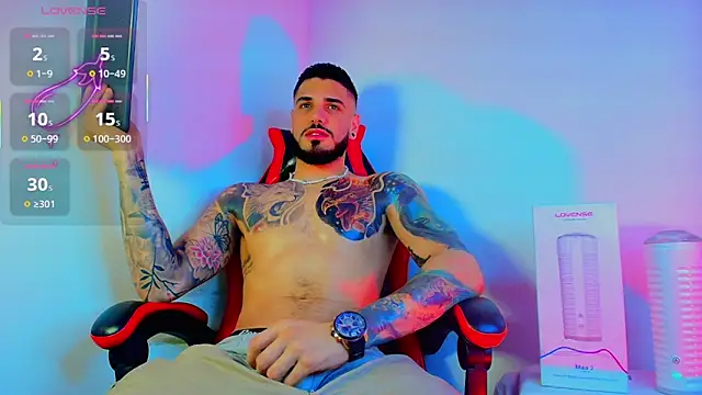 amodeus bael  online show from 11/08/25, 08:18