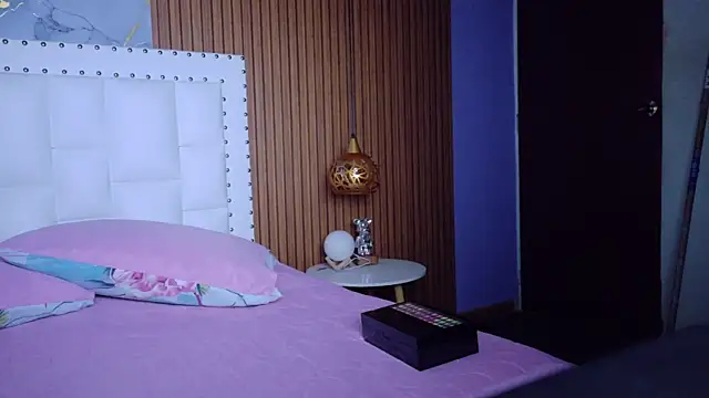 mamaneedsfun online show from 11/08/25, 12:49