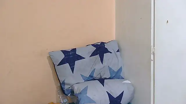 Snapshot of EbonyPhatBooty chatting on 10/04/25, 06:00 EbonyPhatBooty online show from 10/04/25, 06:00