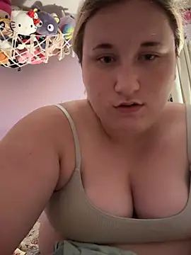 Snapshot of imawhorenslut19 chatting on 07/20/26, 04:38 imawhorenslut19 online show from 07/20/26, 04:38