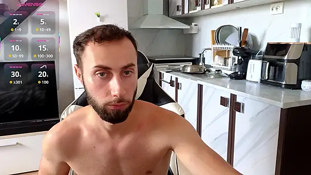 Snapshot of RyanStorm_ chatting on 07/05/26, 10:11 RyanStorm online show from 07/05/26, 10:11