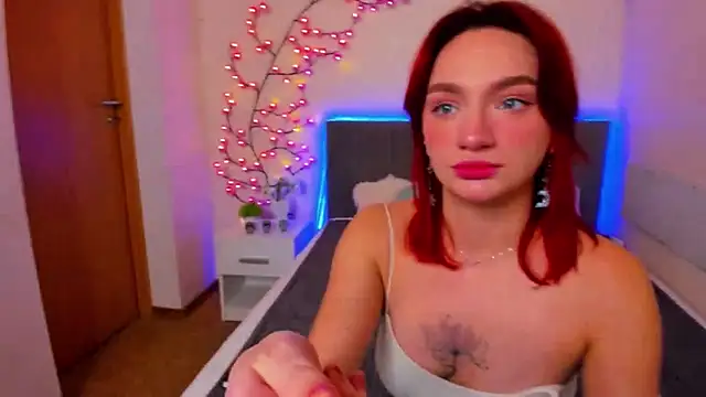 ArinaWinss online show from 11/28/25, 01:47