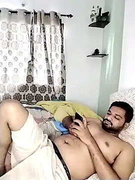 avi007p online show from 10/21/25, 06:25