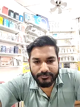 Snapshot of avi007p chatting on 03/09/26, 01:37 avi007p online show from 03/09/26, 01:37