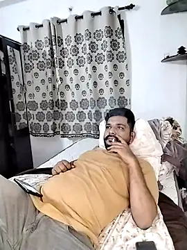 Snapshot of avi007p chatting on 03/13/26, 08:26 avi007p online show from 03/13/26, 08:26