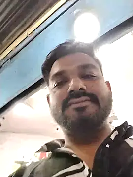 Snapshot of avi007p chatting on 03/17/26, 03:04 avi007p online show from 03/17/26, 03:04