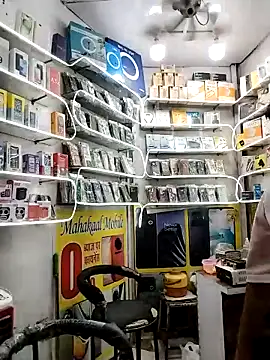 Snapshot of avi007p chatting on 04/07/26, 02:50 avi007p online show from 04/07/26, 02:50