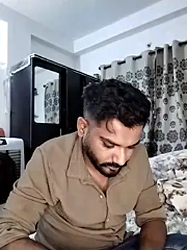 Snapshot of avi007p chatting on 04/21/26, 05:50 avi007p online show from 04/21/26, 05:50