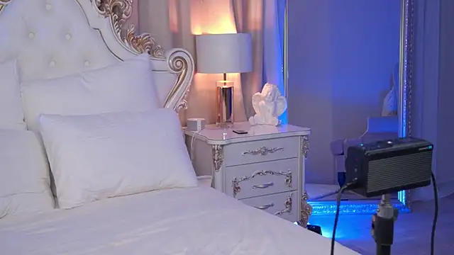 JaneBrock online show from 04/15/26, 07:58