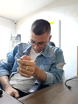 Eros Flex online show from 10/20/25, 09:15