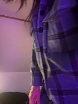 Snapshot of TheNaturalistX chatting on 10/27/25, 11:36 TheNaturalistX online show from 10/27/25, 11:36