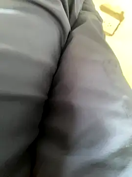 sexy-colombiana online show from 12/22/25, 09:45