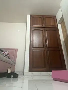 Snapshot of skullvalu chatting on 03/18/26, 07:28 skullvalu online show from 03/18/26, 07:28