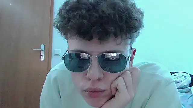 halifun017 online show from 03/23/26, 06:34