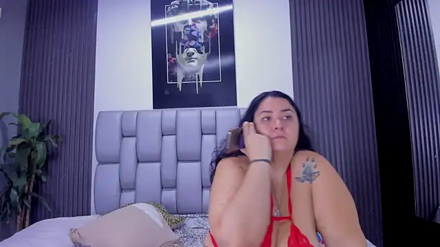 Bora Lajuana online show from 10/18/25, 04:15