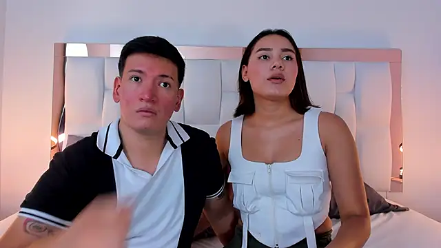 ZoeandEthan online show from 10/04/25, 06:39