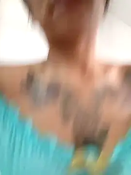 Liahdiaz  online show from 10/18/25, 02:07