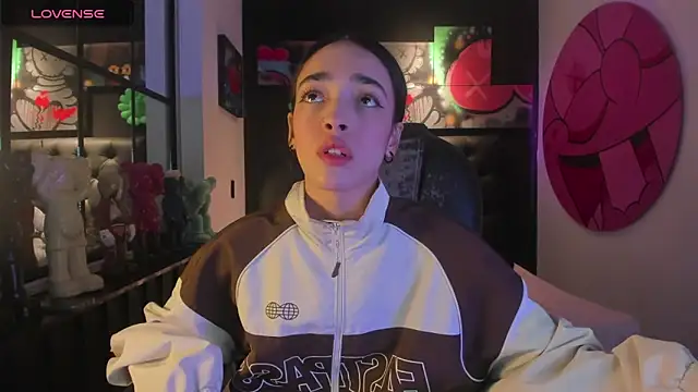 miIa bratz online show from 03/06/26, 08:38