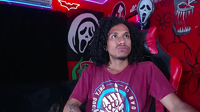 dante hellsingx online show from 12/04/25, 12:42