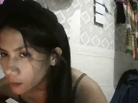 Snapshot of Sweetjazminee chatting on 07/02/26, 05:57 Sweetjazminee online show from 07/02/26, 05:57