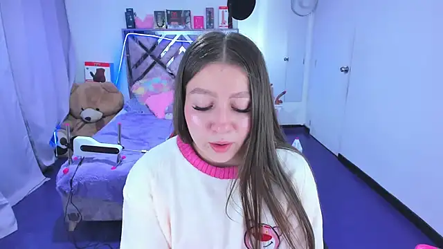 Luna Analya online show from 03/04/26, 02:17