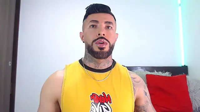 andrea de lucaa online show from 02/05/26, 08:35