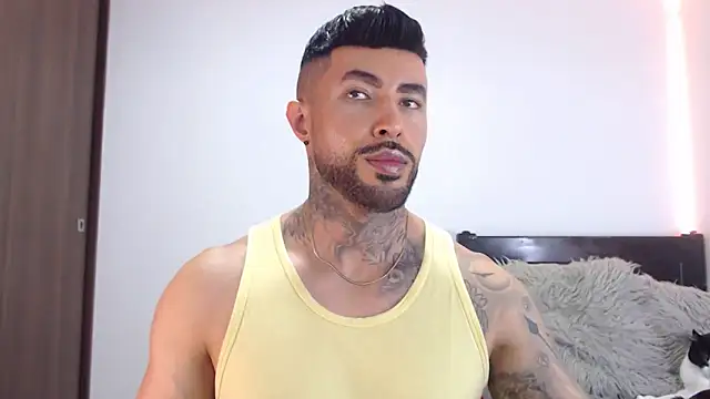 andrea de lucaa online show from 02/19/26, 03:46