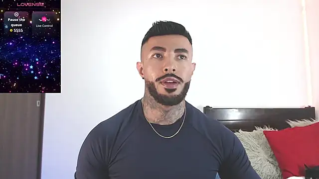 Snapshot of andrea_de_lucaa chatting on 03/28/26, 04:23 andrea de lucaa online show from 03/28/26, 04:23