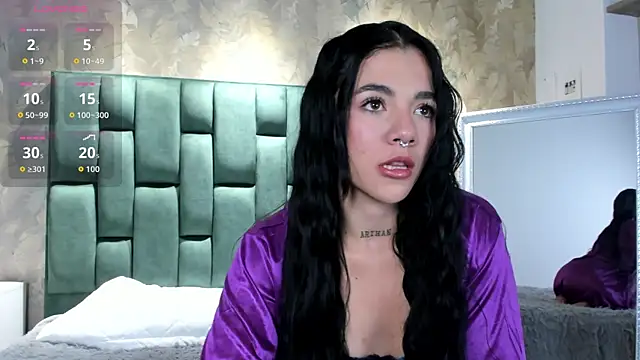 Snapshot of alice_rose5 chatting on 11/05/25, 03:17 alice rose5 online show from 11/05/25, 03:17