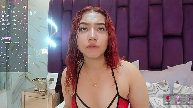 megannherrera online show from 09/16/25, 12:06