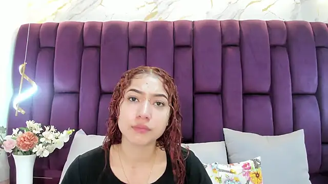 megannherrera online show from 10/09/25, 12:03