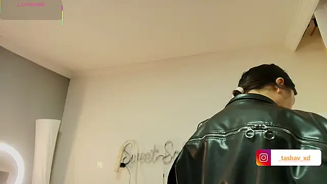 sofi sweet 7 online show from 02/26/26, 07:02