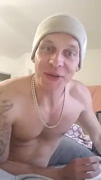 Snapshot of whoadiestreams chatting on 11/06/25, 08:10 whoadiestreams online show from 11/06/25, 08:10