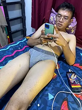 Snapshot of rand1101 chatting on 01/13/26, 04:56 rand1101 online show from 01/13/26, 04:56