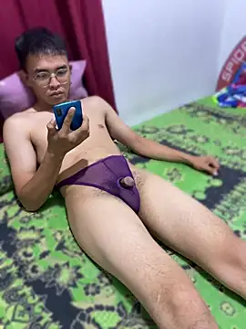 Snapshot of rand1101 chatting on 04/11/26, 10:58 rand1101 online show from 04/11/26, 10:58