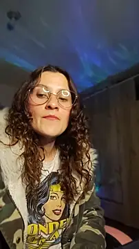 Snapshot of lindasyt chatting on 03/29/26, 11:05 lindasyt online show from 03/29/26, 11:05